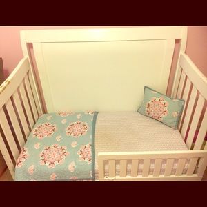 Pottery Barn Crib Bedding